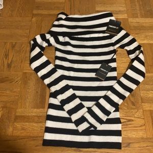 NWT Forever 21 Contemporary off the shoulder sweater